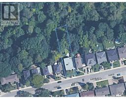 76 Ferris Road, Toronto, ON M4B1G4 Photo 42