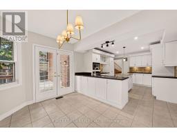 30 Ritter Crescent, Markham, ON L3R4K5 Photo 11