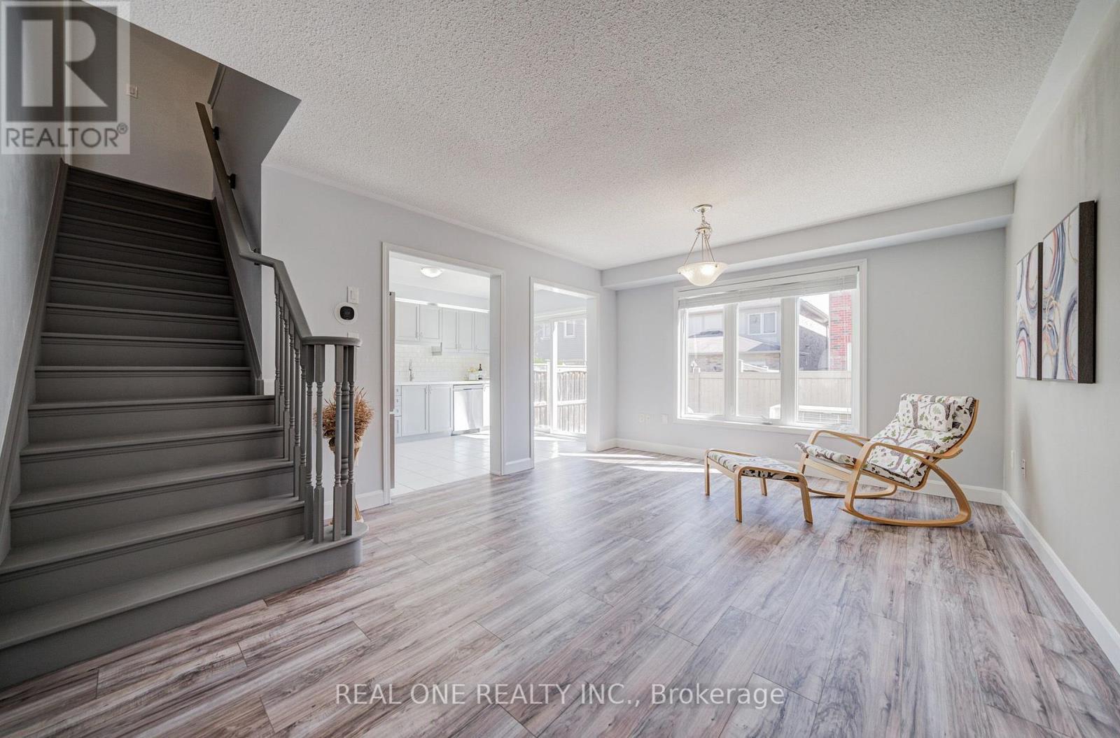 266 WOODLEY CRESCENT, Milton (WI Willmott) — photo 12