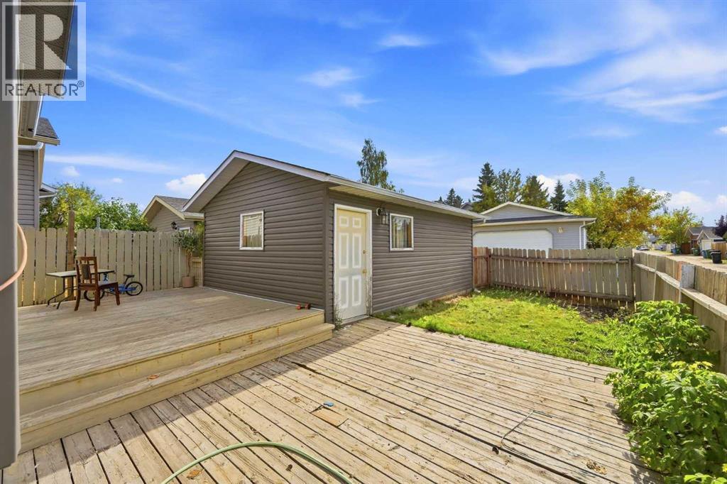 11 Martinwood Road NE - 37