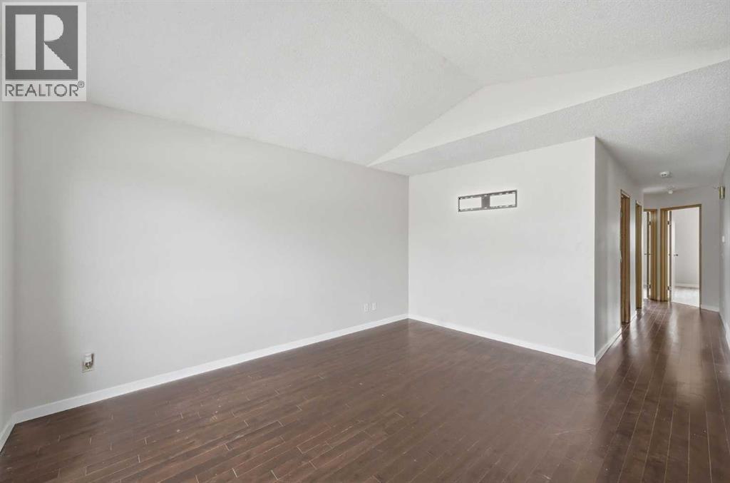 11 Martinwood Road NE - 4