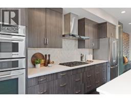 5pc Bathroom - 2741 16a Street Se, Calgary, AB T2G3T3 Photo 9