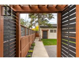 2741 16a Street Se, Calgary, AB T2G3T3 Photo 35