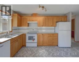 6711 Pinecliff Grove Ne, Calgary, AB T1Y7K8 Photo 11