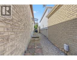35 Garden Crescent, Hamilton, ON L8V4T3 Photo 42