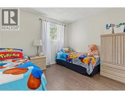 35 Garden Crescent, Hamilton, ON L8V4T3 Photo 17
