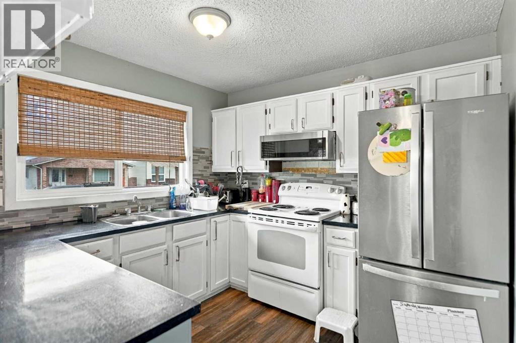 155 Templevale Road NE - photo 6