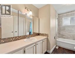 Bedroom - 155 Templevale Road Ne, Calgary, AB T1Y4V9 Photo 9