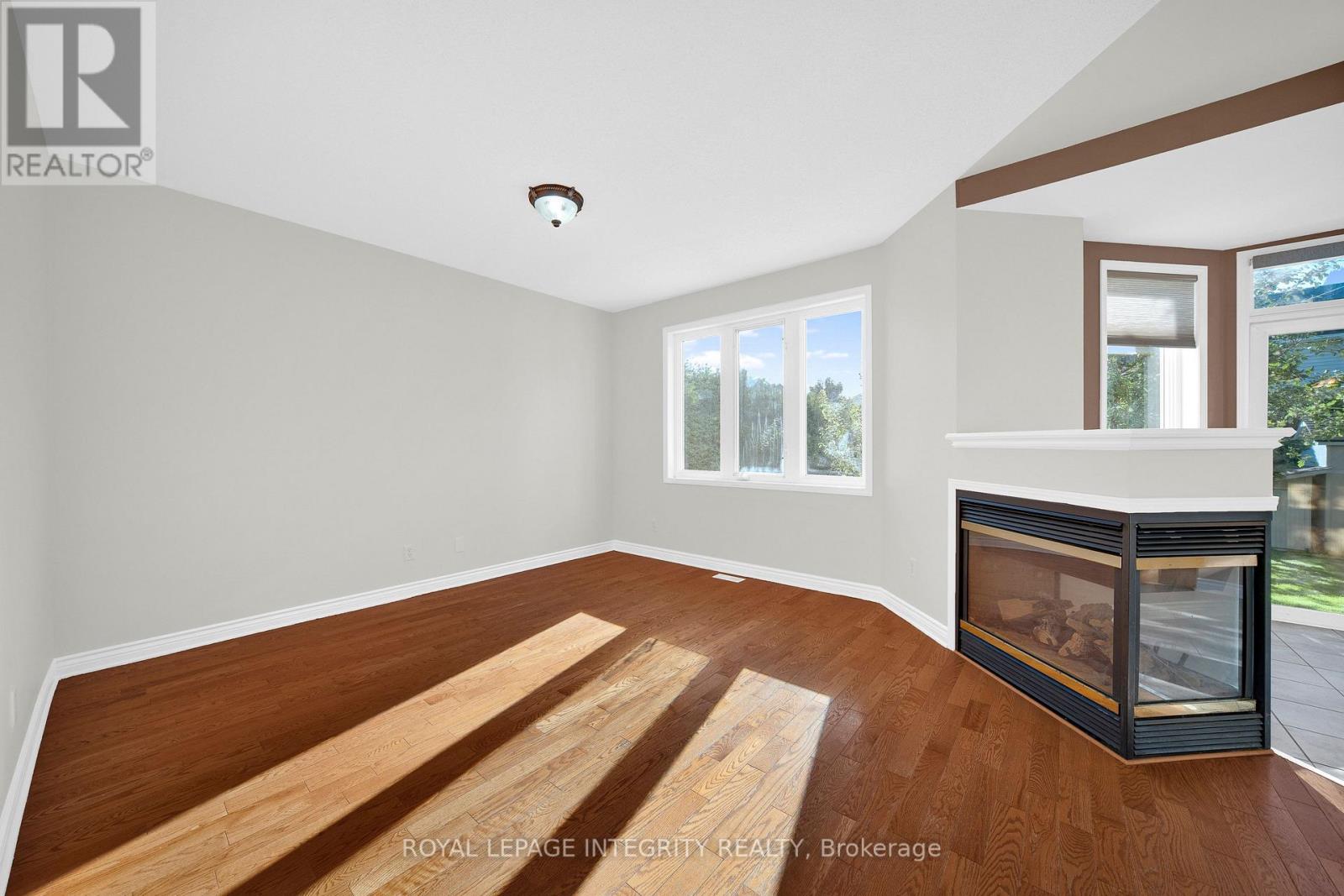 33 NORGOLD CRESCENT, Ottawa — photo 11