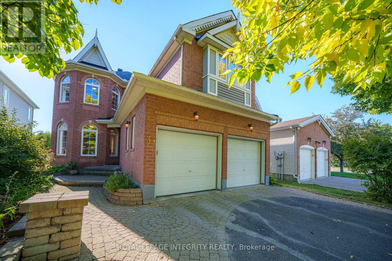 33 NORGOLD CRESCENT, Ottawa — photo 2
