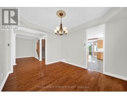 33 Norgold Crescent, Ottawa, ON K2T1J1 Photo 10