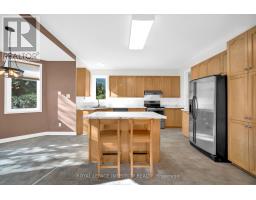 33 Norgold Crescent, Ottawa, ON K2T1J1 Photo 13