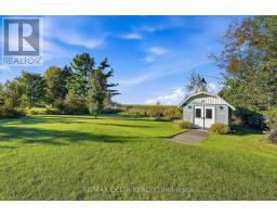 Kitchen - 77 Front Road W, Champlain, ON K0B1K0 Photo 6