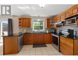 785 Basinview Drive, Bedford, NS B4A3N4 Photo 17