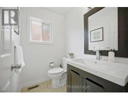 Primary Bedroom - 70 Embassy Drive, Vaughan, ON L4L5B1 Photo 14