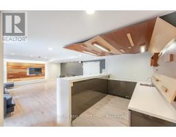 718 - 15 James Finlay Way, Toronto, ON M3M0B3 Photo 25