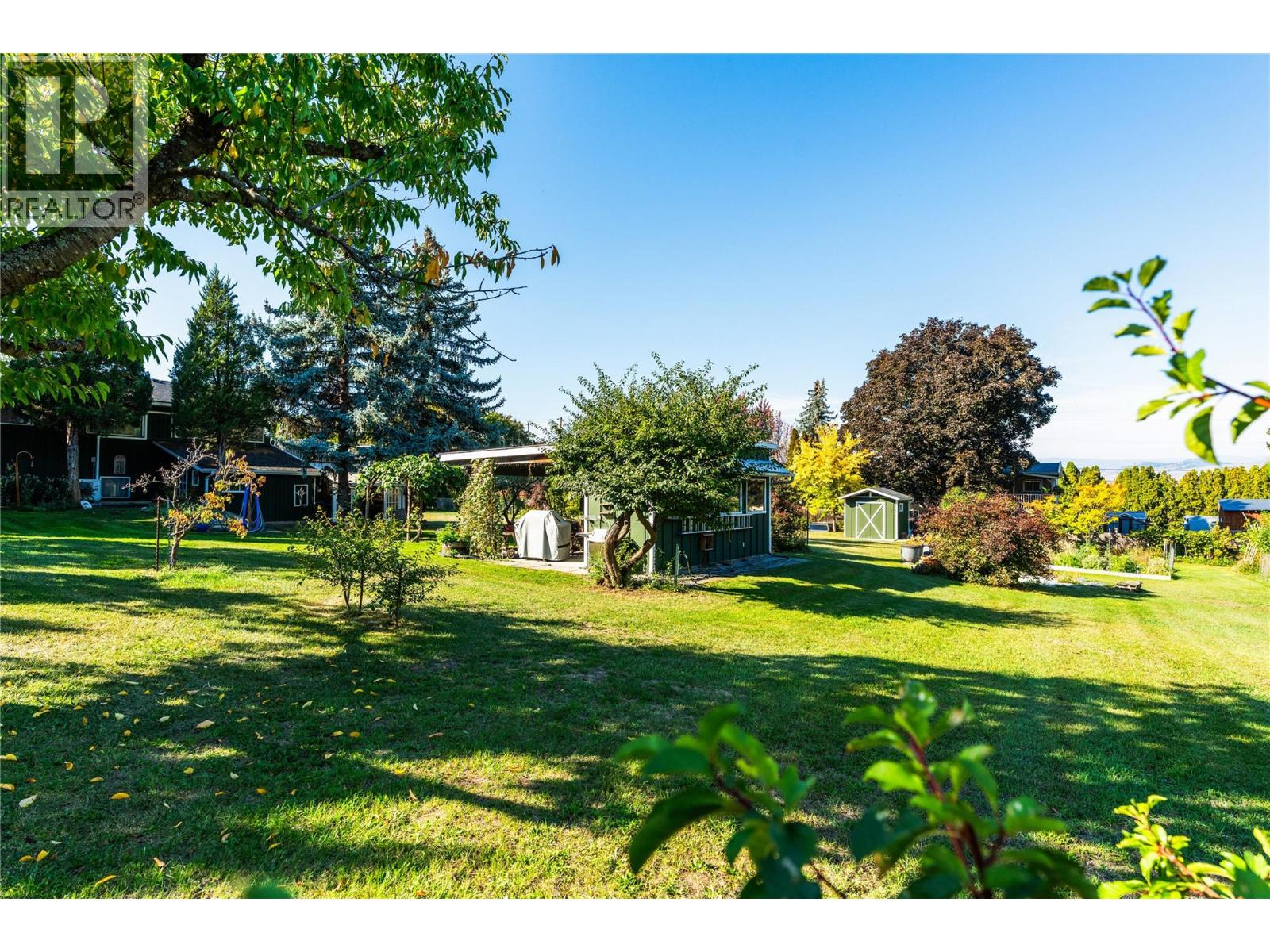 583 Mcleish Road - 53
