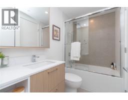 807 899 Esquimalt Rd, Esquimalt, BC V9A3M5 Photo 19