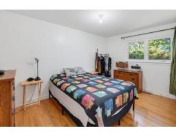 Family room - 33 Rue Renaud, Gatineau, QC J8T3A2 Photo 9
