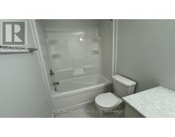 44 - 925 Deveron Crescent, London South, ON N5Z5A4 Photo 12