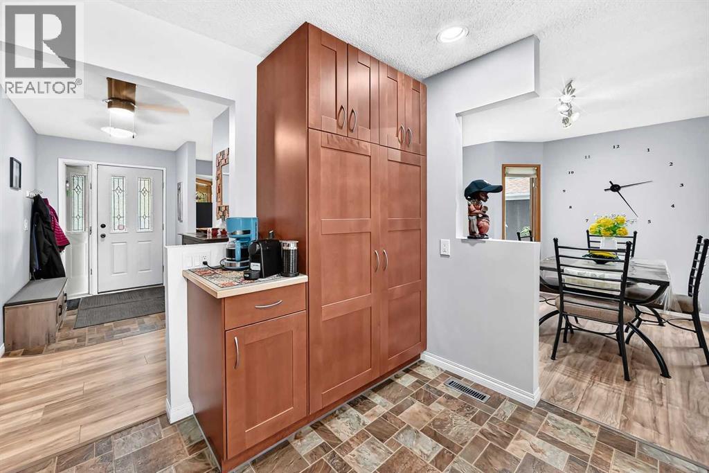 316 Glamorgan Place SW - photo 10