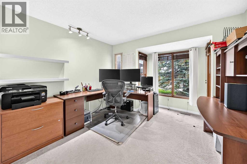 316 Glamorgan Place SW - photo 17