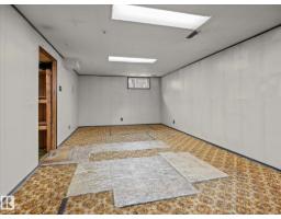 12018 126 St Nw Nw, Edmonton, AB T5L0W5 Photo 27