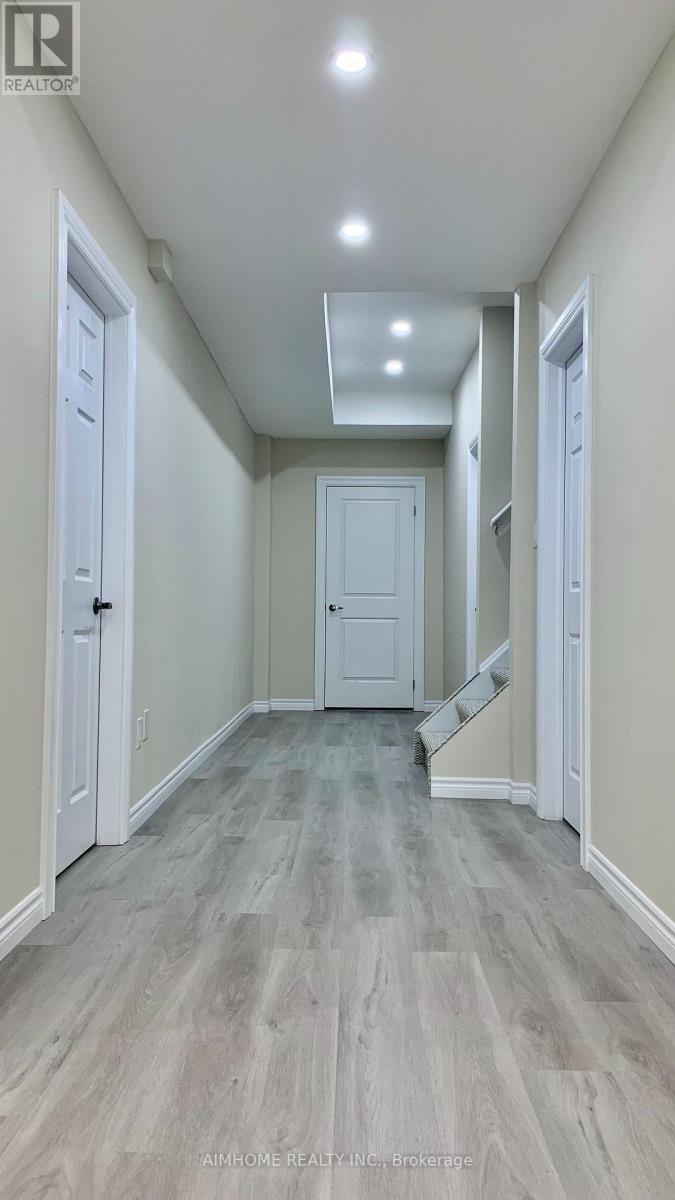 LOWER LEVEL - 23 RIA COURT, King (King City) — photo 12