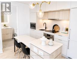 506 - 185 Alberta Avenue, Toronto, ON M6C0A5 Photo 11