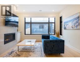 Laundry room - 2433 30 Street Sw, Calgary, AB T3E2L9 Photo 11