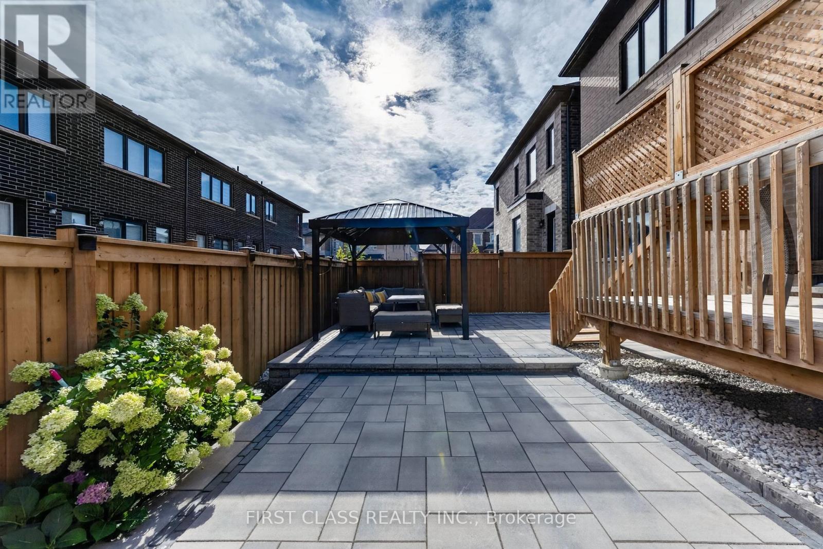19 WILLIAM LOGAN DRIVE, Richmond Hill — photo 12