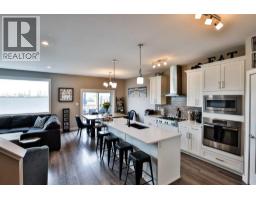 183 Crocus Terrace W - photo 5