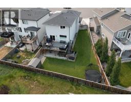 183 Crocus Terrace W - photo 32