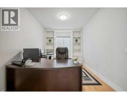 Family room - 244 Sandpiper Boulevard, Chestermere, AB T1X0Y5 Photo 19