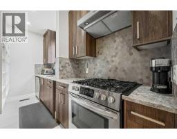 5pc Bathroom - 244 Sandpiper Boulevard, Chestermere, AB T1X0Y5 Photo 9