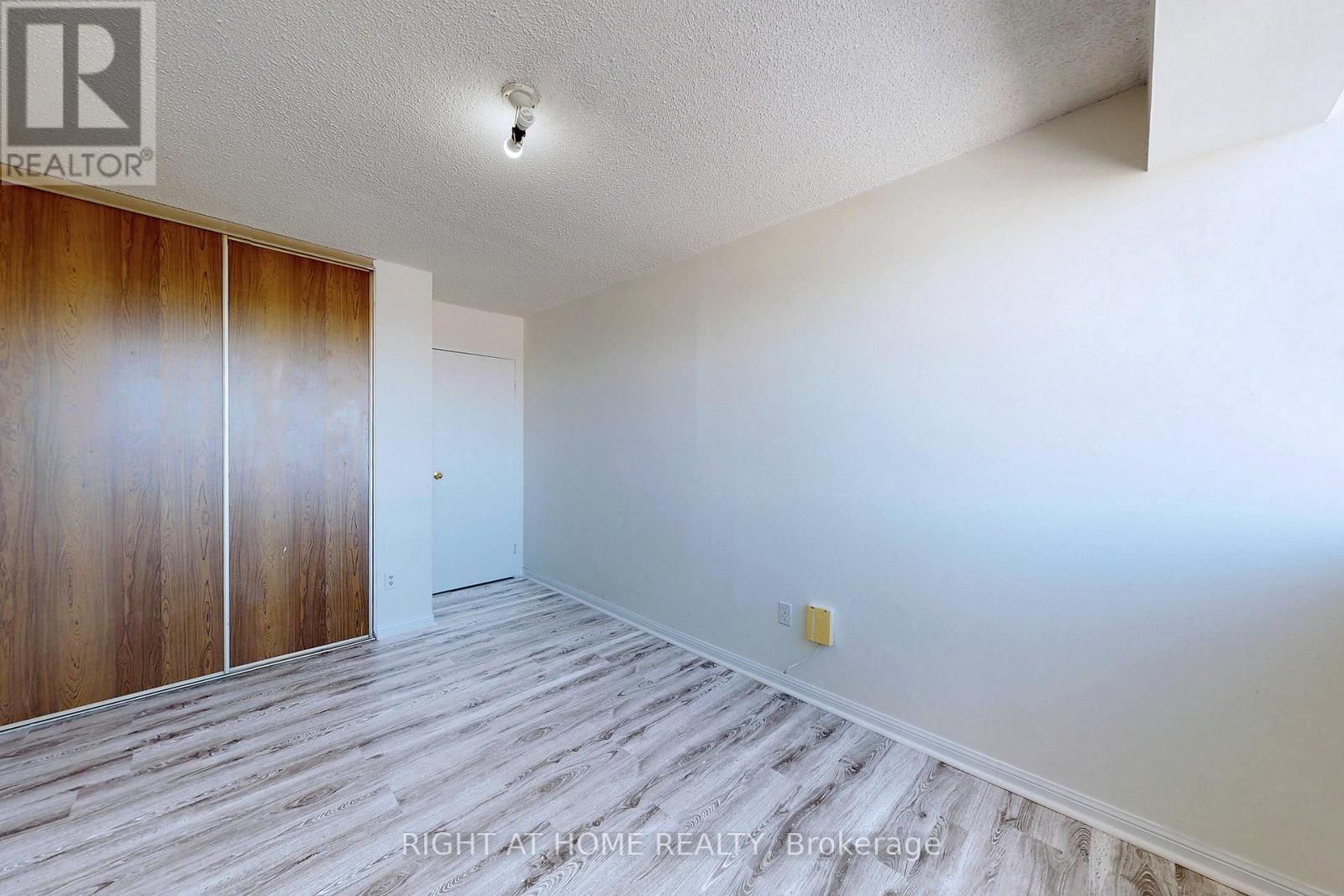 40 Bay Mills Boulevard — photo 27