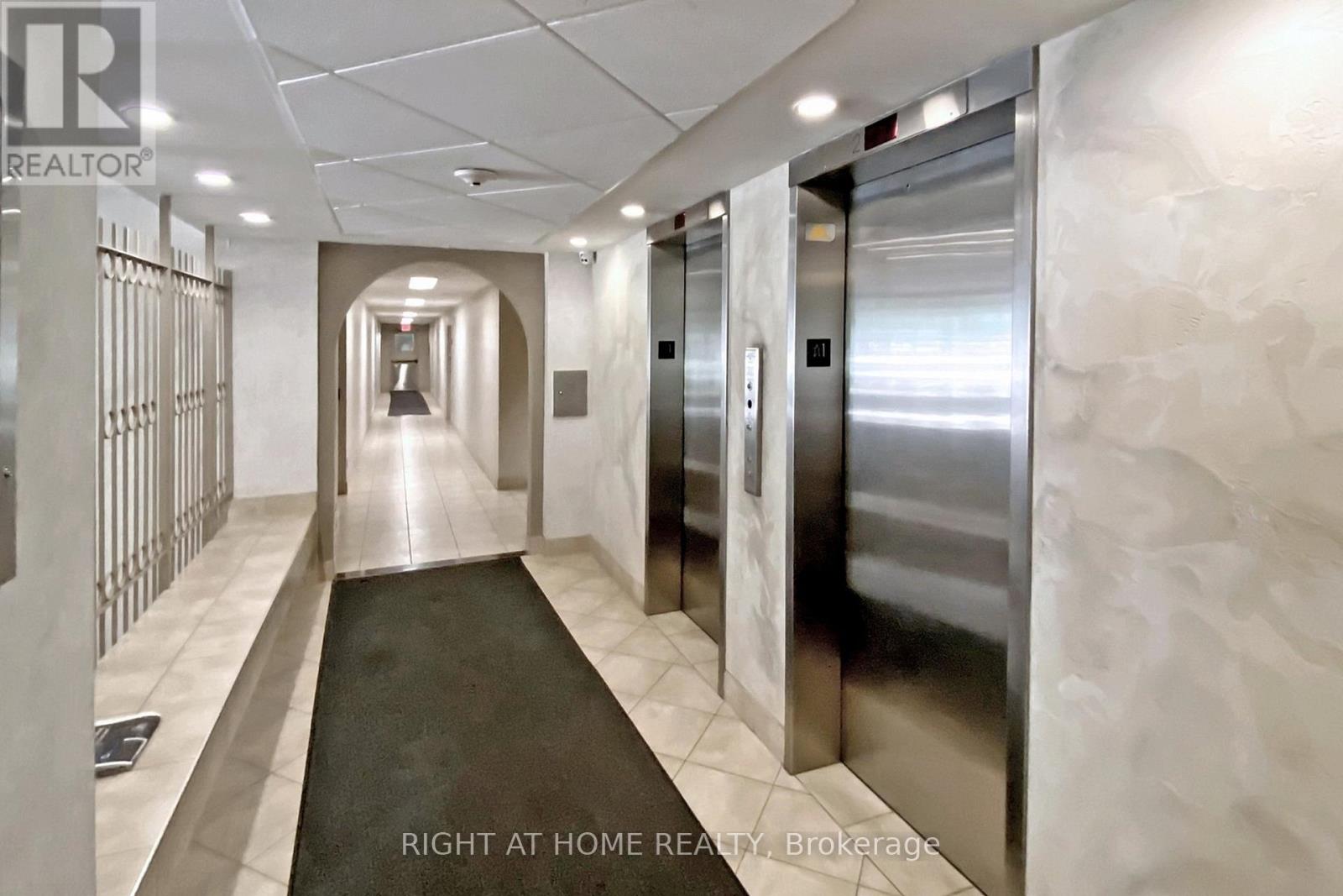 1002 - 40 BAY MILLS BOULEVARD, Toronto (Tam O'Shanter-Sullivan) — photo 4