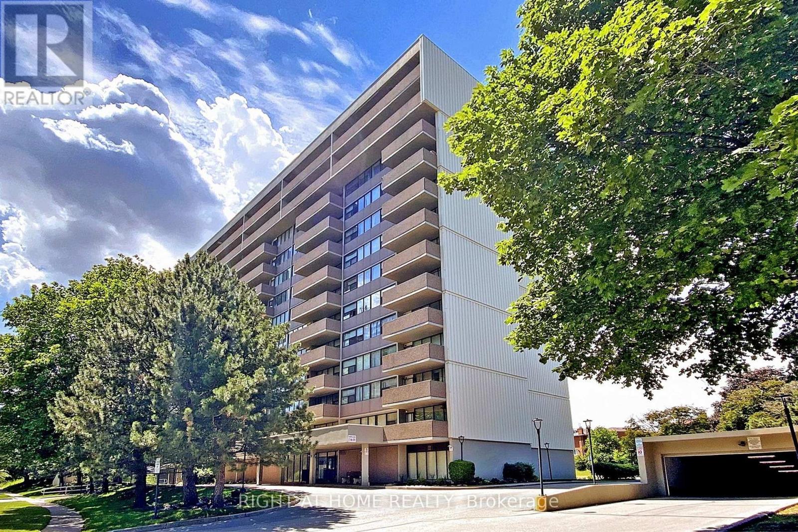 40 Bay Mills Boulevard — photo 47