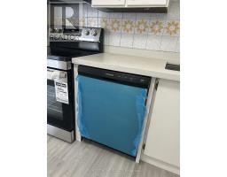 1002 - 40 Bay Mills Boulevard, Toronto, ON M1T3P5 Photo 12