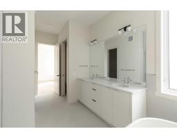 145 Creekstone Hill Sw, Calgary, AB T2X5G6 Photo 26