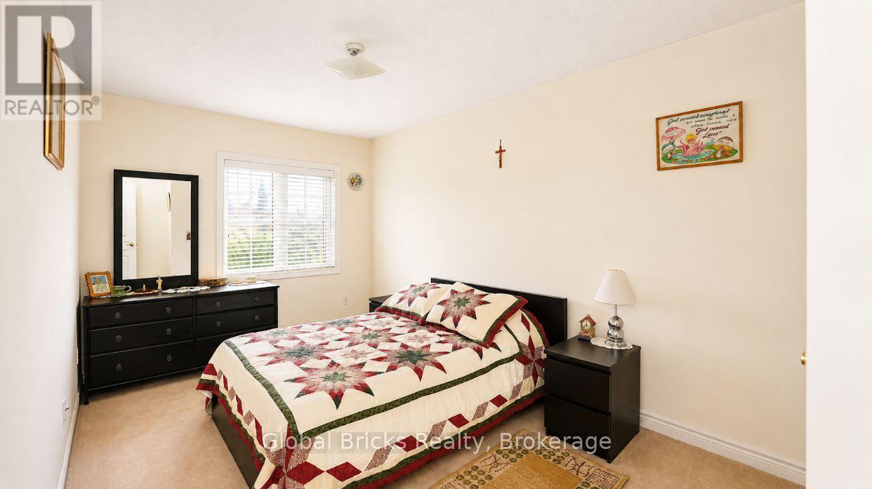 3428 Stoney Crescent, Mississauga, ON photo 19
