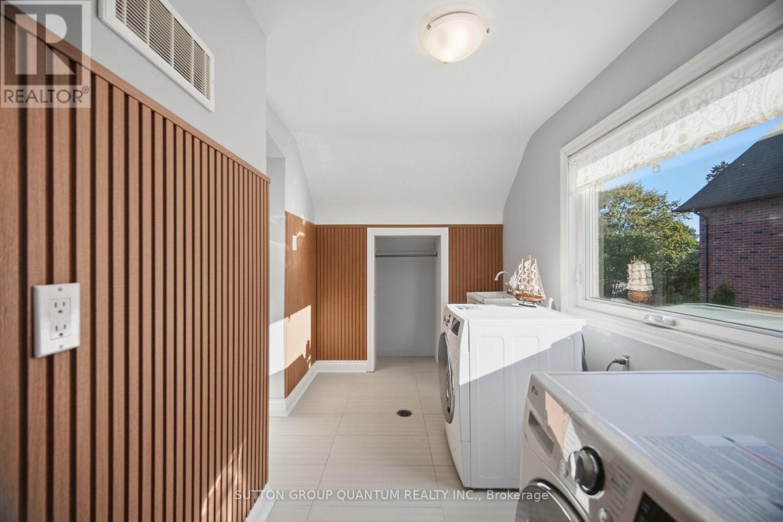 468 LYND AVENUE - Image 29