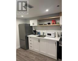 Lower - 66 Wellington Street S, Hamilton, ON L8N2R1 Photo 10