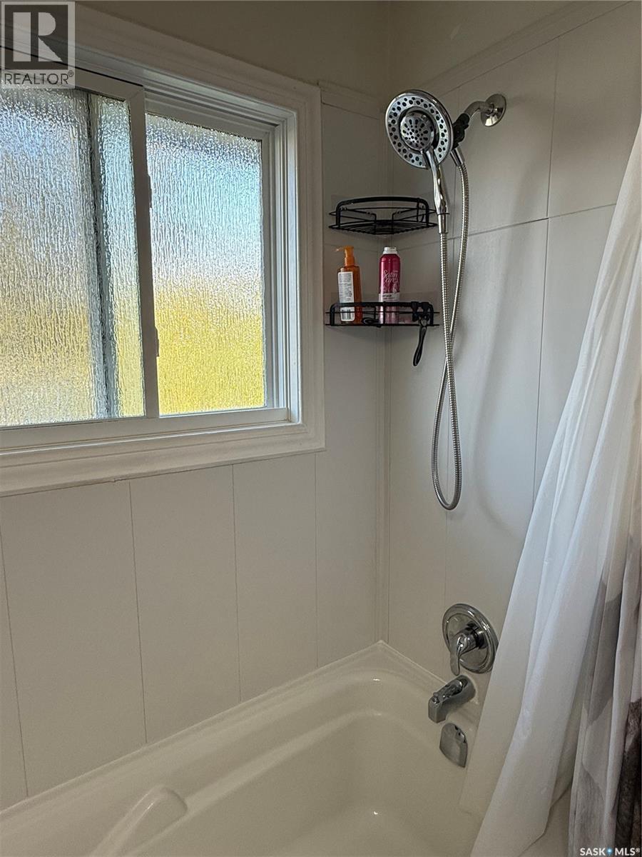 405 6th AVENUE W, Nipawin — photo 14