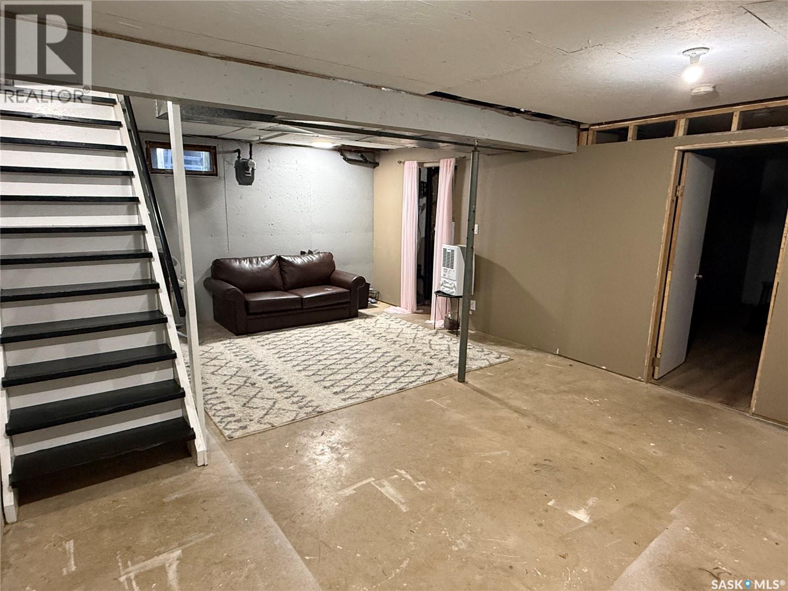 405 6th AVENUE W, Nipawin — photo 25