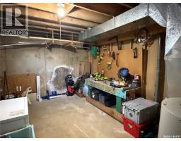 405 6th Avenue W, Nipawin, SK S0E1E0 Photo 28