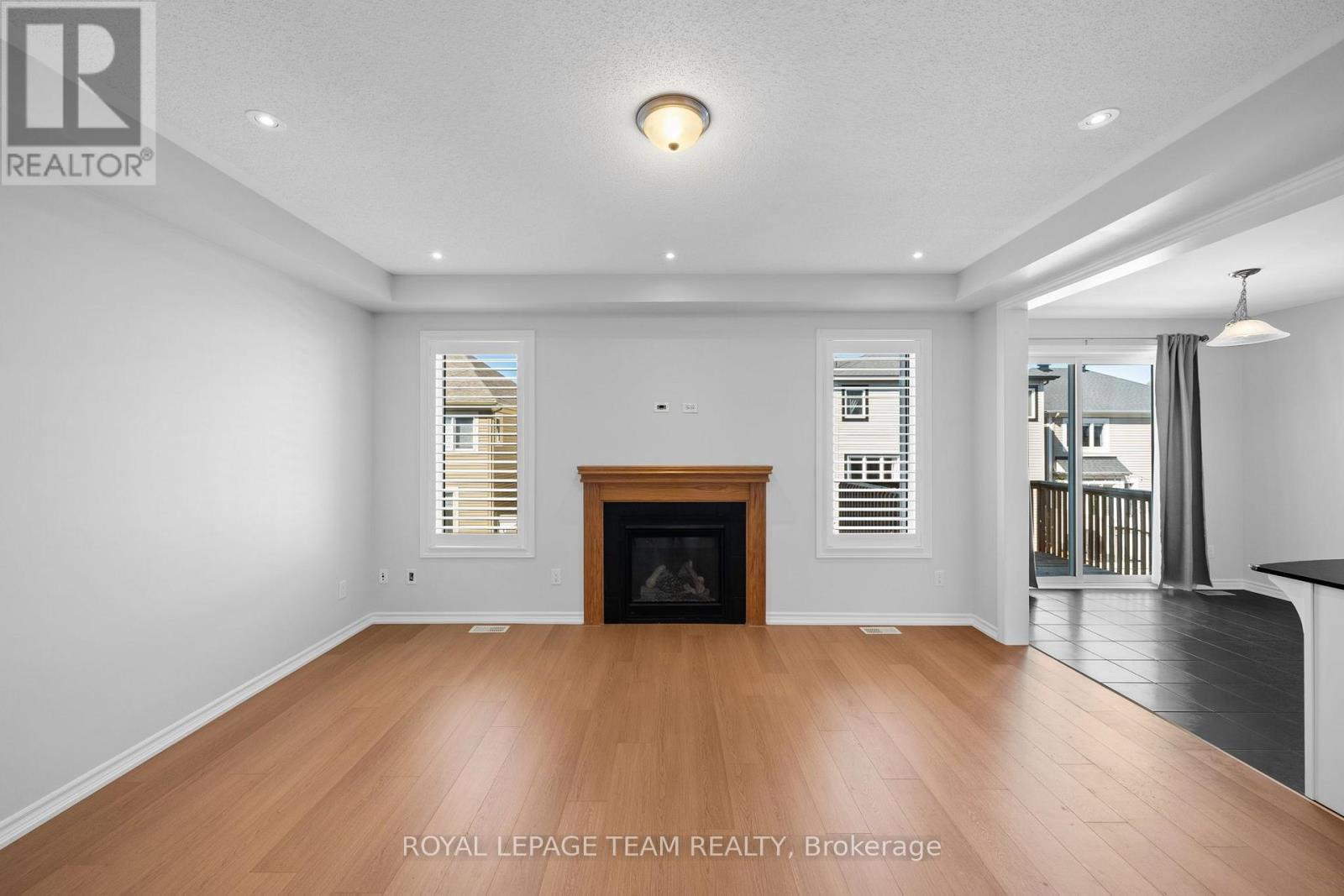 32 ESCALLONIA COURT, Ottawa — photo 10