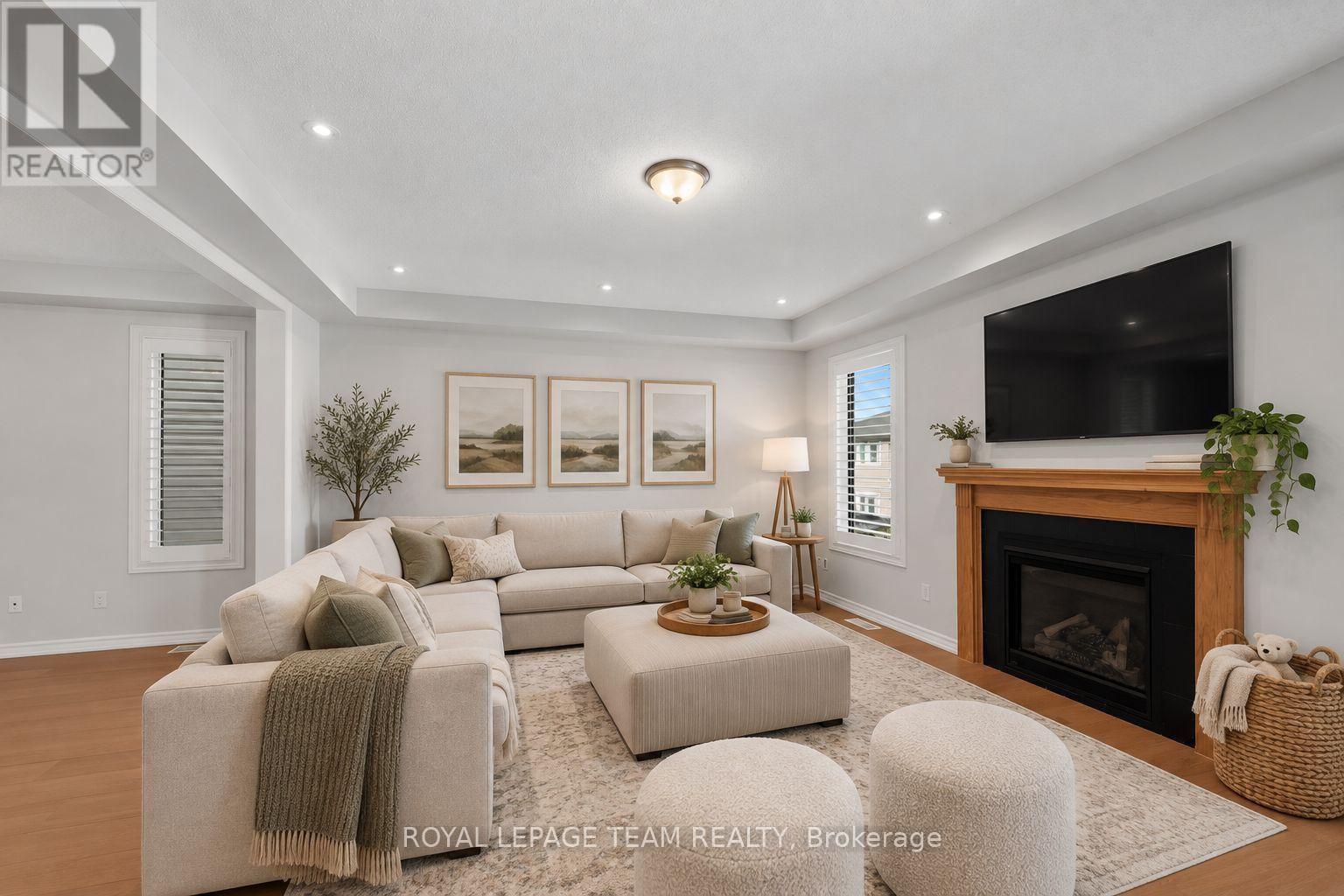 32 ESCALLONIA COURT, Ottawa — photo 11
