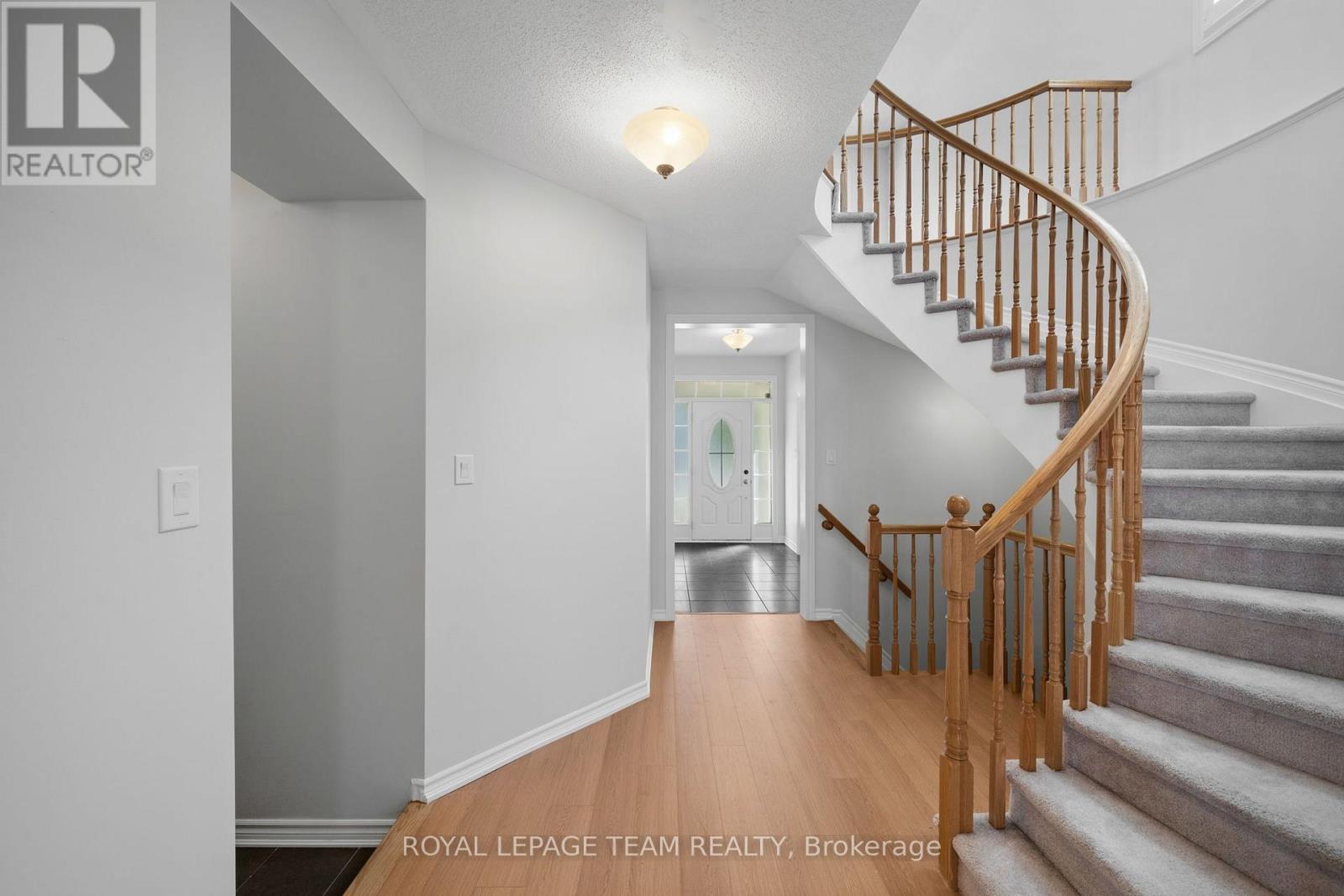 32 ESCALLONIA COURT - Image 20