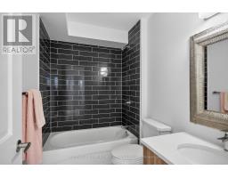 77 Cherry Blossom Private, Ottawa, ON K2H6Z9 Photo 14